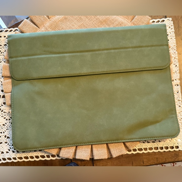 Olive Green Laptop Sleeve - Picture 1 of 6